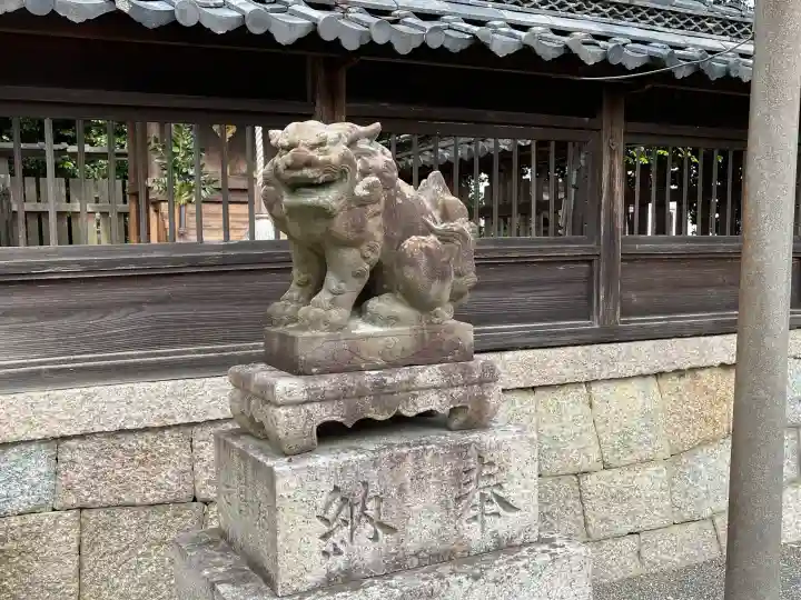 八幡神社(水口町新城)の{uncategorized: "未分類", other: "その他", undefined: "問題あり", building: "その他建物", grave: "お墓", sacred_gate: "鳥居", guardian: "狛犬", statue: "像", buddha: "仏像", history: "歴史", nature: "自然", garden: "庭園", animal: "動物", pagoda: "塔", temizu: "手水舎", mountain_gate: "山門・神門", sanctuary: "本殿・本堂", subordinate: "末社・摂社", art: "芸術", scenery: "景色", jizo: "地蔵", ema: "絵馬", goshuin: "御朱印", omikuji: "おみくじ", items: "授与品その他", amulet: "お守り", goshuincho: "御朱印帳", eats: "食事", festival: "お祭り", votive_dance: "神楽", shichigosan: "七五三参", wedding: "結婚式", experience: "体験その他", initially: "初詣", around: "周辺", anti_infection: "感染症対策"}