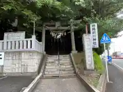 神鳥前川神社の鳥居