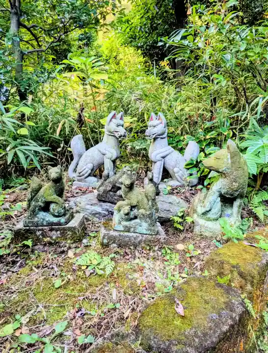 白金氷川神社の狛犬