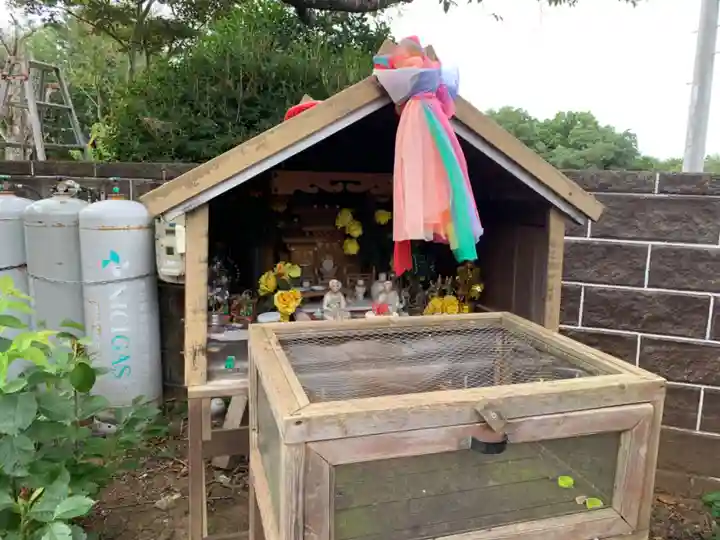 ワットパクナム日本別院の末社・摂社