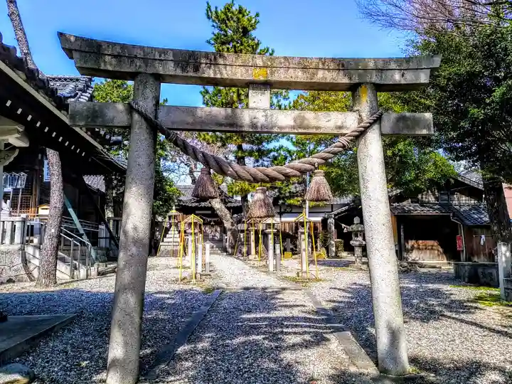 稲荷社(大浜稲荷社)の鳥居