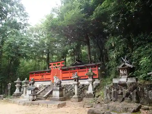 八阪神社（大神神社末社）・大峯社（大神神社雑社）・賃長社（大神神社雑社）・金比羅社（大神神社雑社）のその他建物