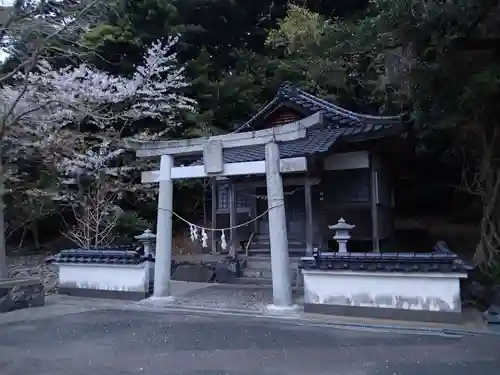 乙和多都美神社の鳥居