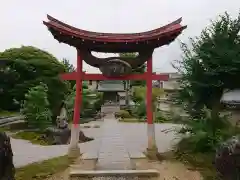 宝積寺の鳥居