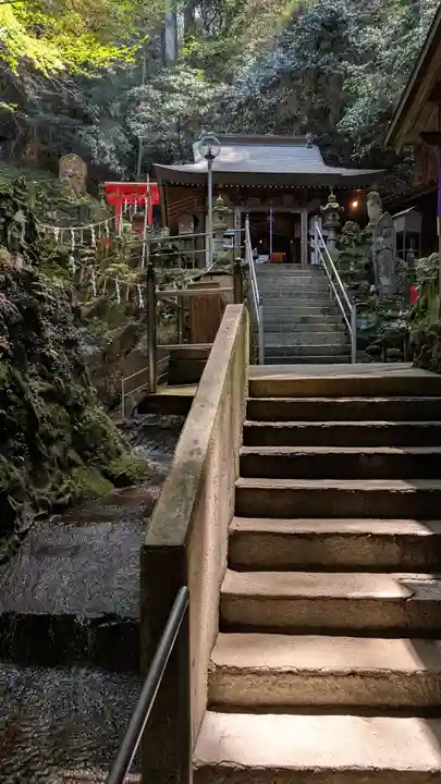 (養老滝)明王院(福岡県)