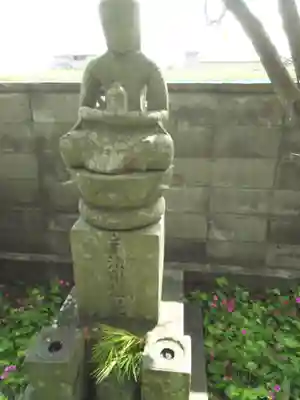 法話と天井絵の寺 観音寺の仏像