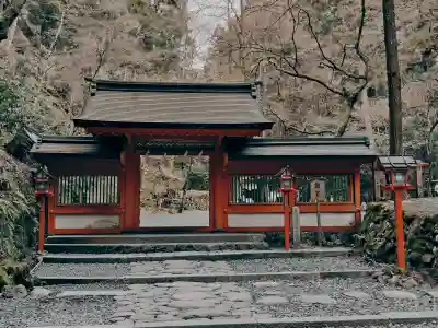 貴船神社奥宮の{uncategorized: "未分類", other: "その他", undefined: "問題あり", building: "その他建物", grave: "お墓", sacred_gate: "鳥居", guardian: "狛犬", statue: "像", buddha: "仏像", history: "歴史", nature: "自然", garden: "庭園", animal: "動物", pagoda: "塔", temizu: "手水舎", mountain_gate: "山門・神門", sanctuary: "本殿・本堂", subordinate: "末社・摂社", art: "芸術", scenery: "景色", jizo: "地蔵", ema: "絵馬", goshuin: "御朱印", omikuji: "おみくじ", items: "授与品その他", amulet: "お守り", goshuincho: "御朱印帳", eats: "食事", festival: "お祭り", votive_dance: "神楽", shichigosan: "七五三参", wedding: "結婚式", experience: "体験その他", initially: "初詣", around: "周辺", anti_infection: "感染症対策"}