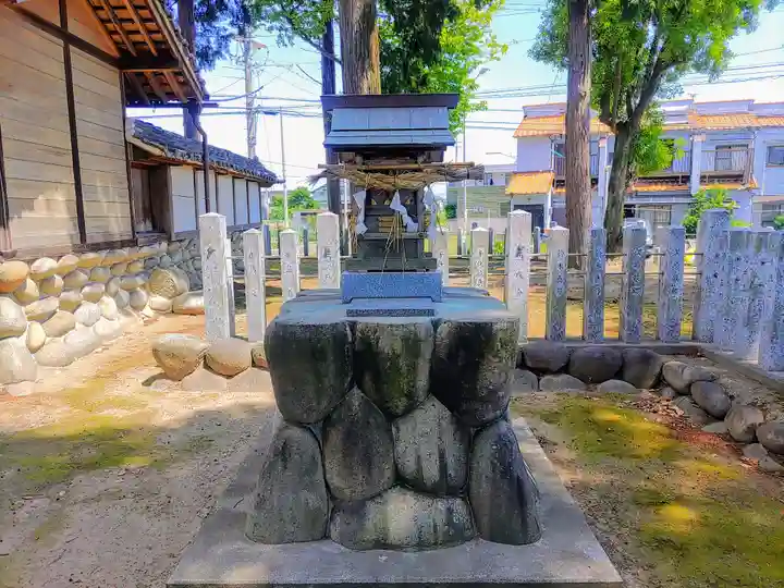八幡社(山尻町)の末社・摂社