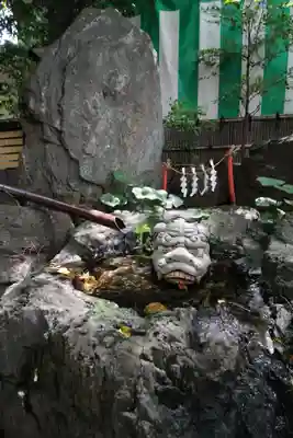 田無神社の手水舎