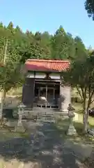 郡立神社の本殿