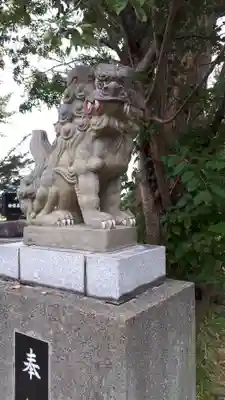 沖里河神社の狛犬