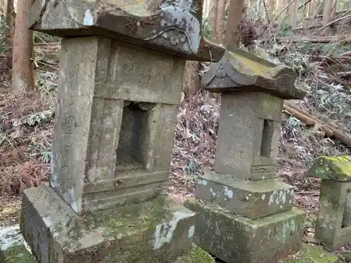 熊野神社の末社