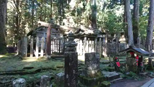 高野山金剛峯寺奥の院(和歌山県)