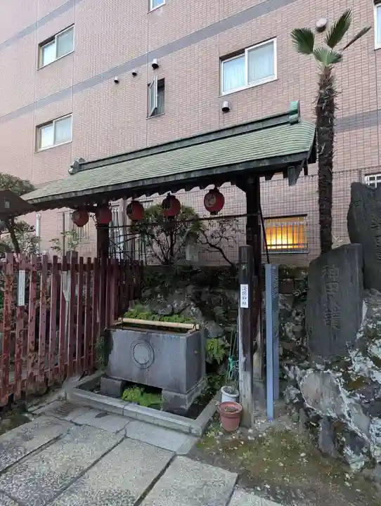 柳森神社の手水舎