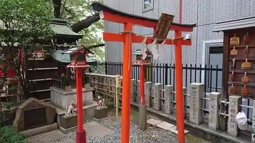 三田春日神社の鳥居