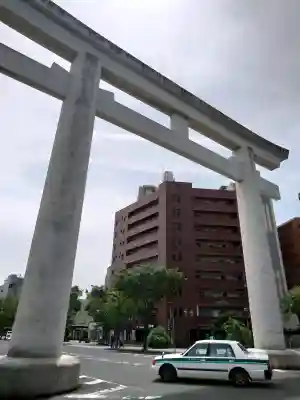 照國神社の{uncategorized: "未分類", other: "その他", undefined: "問題あり", building: "その他建物", grave: "お墓", sacred_gate: "鳥居", guardian: "狛犬", statue: "像", buddha: "仏像", history: "歴史", nature: "自然", garden: "庭園", animal: "動物", pagoda: "塔", temizu: "手水舎", mountain_gate: "山門・神門", sanctuary: "本殿・本堂", subordinate: "末社・摂社", art: "芸術", scenery: "景色", jizo: "地蔵", ema: "絵馬", goshuin: "御朱印", omikuji: "おみくじ", items: "授与品その他", amulet: "お守り", goshuincho: "御朱印帳", eats: "食事", festival: "お祭り", votive_dance: "神楽", shichigosan: "七五三参", wedding: "結婚式", experience: "体験その他", initially: "初詣", around: "周辺", anti_infection: "感染症対策"}