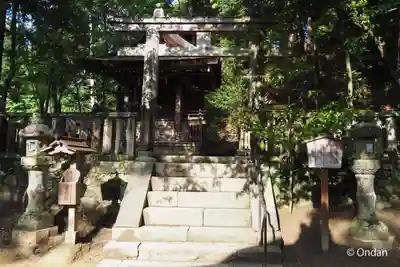 石上神宮の末社・摂社