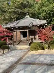 花山院菩提寺の本殿