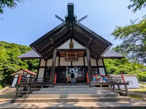 虻田神社の本殿・本堂