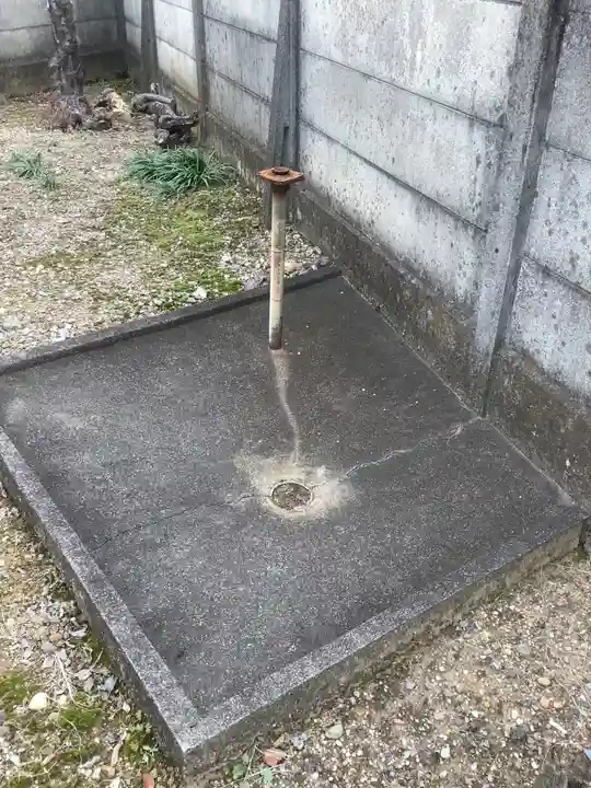 山神社の手水舎