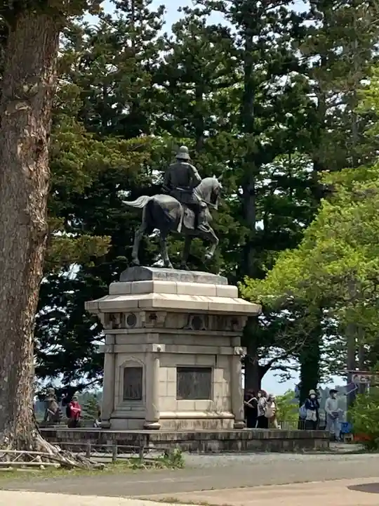 宮城縣護國神社の像