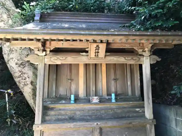 甘縄神明神社(甘縄神明宮)の末社・摂社