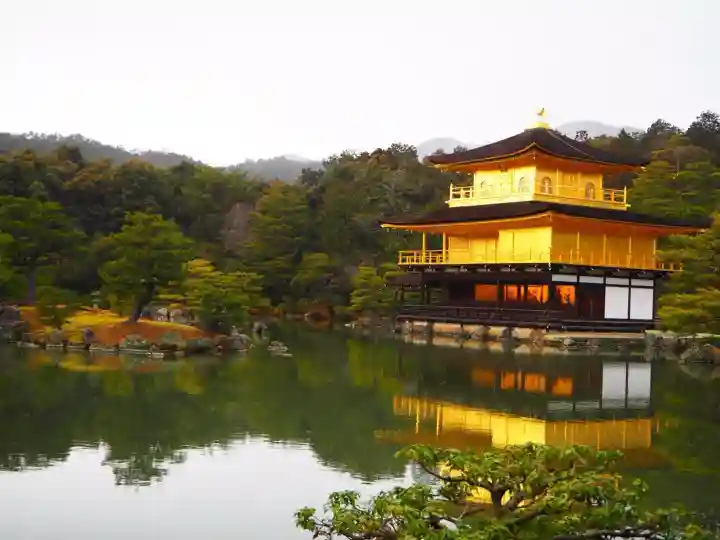 鹿苑寺(金閣寺)(京都府)