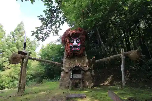 明石神社の像