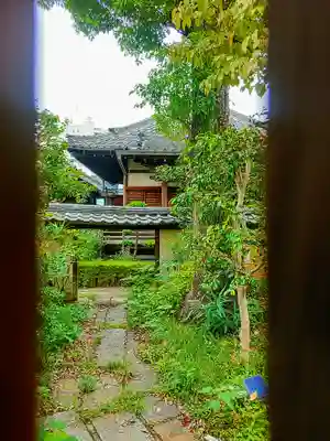 威徳院の本殿・本堂