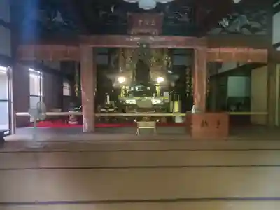 金胎寺の本殿・本堂