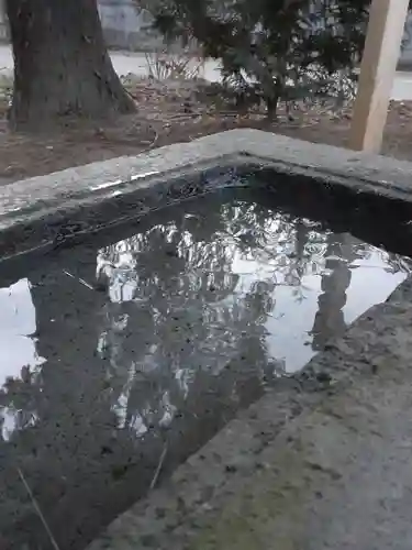 伏木香取神社の手水舎