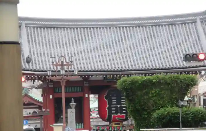 浅草寺の山門・神門