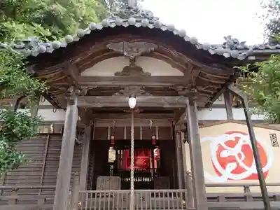 下部神社の本殿・本堂