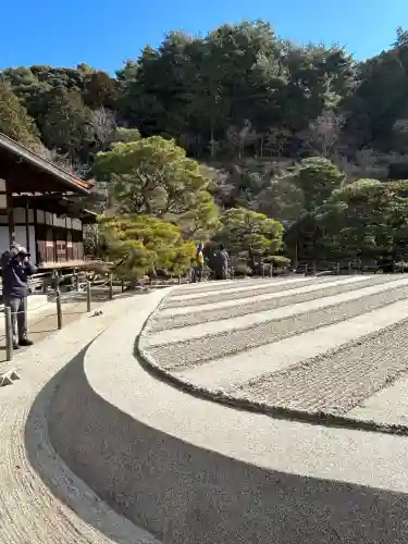 慈照寺（慈照禅寺・銀閣寺）の{uncategorized: "未分類", other: "その他", undefined: "問題あり", building: "その他建物", grave: "お墓", sacred_gate: "鳥居", guardian: "狛犬", statue: "像", buddha: "仏像", history: "歴史", nature: "自然", garden: "庭園", animal: "動物", pagoda: "塔", temizu: "手水舎", mountain_gate: "山門・神門", sanctuary: "本殿・本堂", subordinate: "末社・摂社", art: "芸術", scenery: "景色", jizo: "地蔵", ema: "絵馬", goshuin: "御朱印", omikuji: "おみくじ", items: "授与品その他", amulet: "お守り", goshuincho: "御朱印帳", eats: "食事", festival: "お祭り", votive_dance: "神楽", shichigosan: "七五三参", wedding: "結婚式", experience: "体験その他", initially: "初詣", around: "周辺", anti_infection: "感染症対策"}