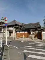 大徳院の山門・神門