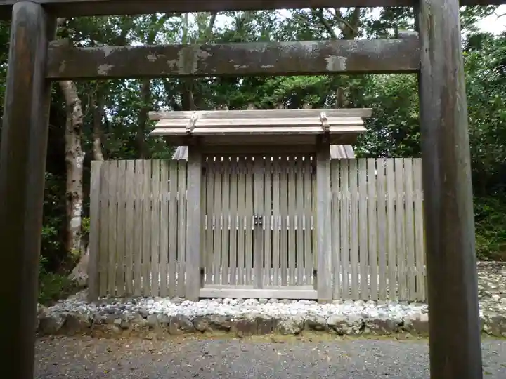 神前神社(皇大神宮摂社)・許母利神社(皇大神宮末社)・荒前神社(皇大神宮末社)の本殿・本堂