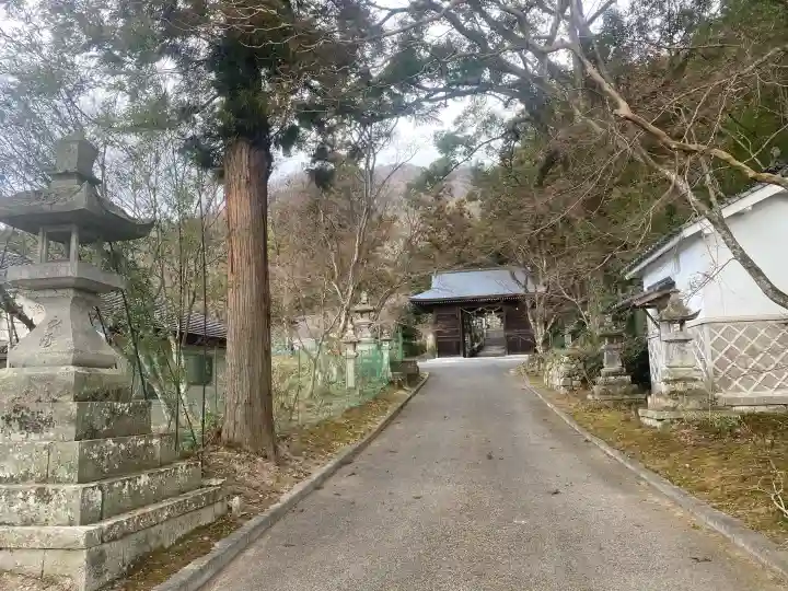 林田八幡神社の{uncategorized: "未分類", other: "その他", undefined: "問題あり", building: "その他建物", grave: "お墓", sacred_gate: "鳥居", guardian: "狛犬", statue: "像", buddha: "仏像", history: "歴史", nature: "自然", garden: "庭園", animal: "動物", pagoda: "塔", temizu: "手水舎", mountain_gate: "山門・神門", sanctuary: "本殿・本堂", subordinate: "末社・摂社", art: "芸術", scenery: "景色", jizo: "地蔵", ema: "絵馬", goshuin: "御朱印", omikuji: "おみくじ", items: "授与品その他", amulet: "お守り", goshuincho: "御朱印帳", eats: "食事", festival: "お祭り", votive_dance: "神楽", shichigosan: "七五三参", wedding: "結婚式", experience: "体験その他", initially: "初詣", around: "周辺", anti_infection: "感染症対策"}