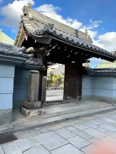 如来院の山門・神門