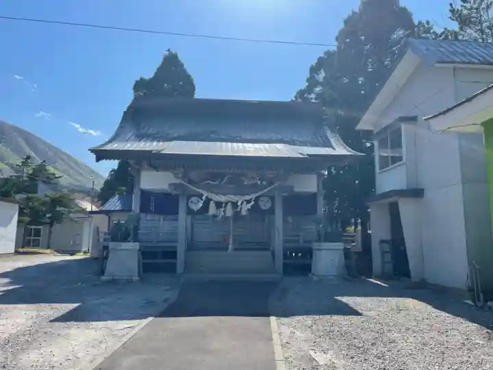 椴法華八幡神社の本殿・本堂