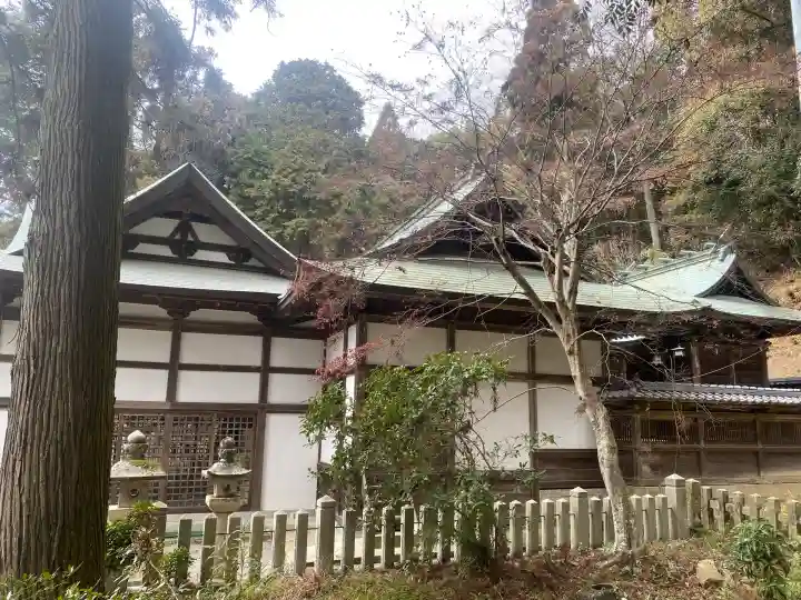 粒坐天照神社の{uncategorized: "未分類", other: "その他", undefined: "問題あり", building: "その他建物", grave: "お墓", sacred_gate: "鳥居", guardian: "狛犬", statue: "像", buddha: "仏像", history: "歴史", nature: "自然", garden: "庭園", animal: "動物", pagoda: "塔", temizu: "手水舎", mountain_gate: "山門・神門", sanctuary: "本殿・本堂", subordinate: "末社・摂社", art: "芸術", scenery: "景色", jizo: "地蔵", ema: "絵馬", goshuin: "御朱印", omikuji: "おみくじ", items: "授与品その他", amulet: "お守り", goshuincho: "御朱印帳", eats: "食事", festival: "お祭り", votive_dance: "神楽", shichigosan: "七五三参", wedding: "結婚式", experience: "体験その他", initially: "初詣", around: "周辺", anti_infection: "感染症対策"}