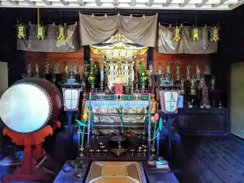 北室院の本殿・本堂