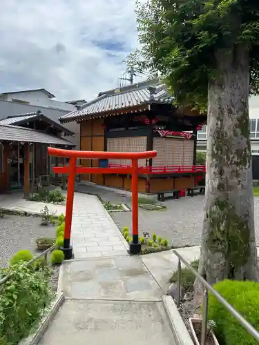於菊稲荷神社(群馬県)