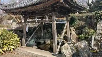勝居神社(滋賀県)