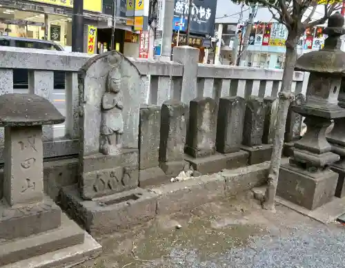 柏神社の{uncategorized: "未分類", other: "その他", undefined: "問題あり", building: "その他建物", grave: "お墓", sacred_gate: "鳥居", guardian: "狛犬", statue: "像", buddha: "仏像", history: "歴史", nature: "自然", garden: "庭園", animal: "動物", pagoda: "塔", temizu: "手水舎", mountain_gate: "山門・神門", sanctuary: "本殿・本堂", subordinate: "末社・摂社", art: "芸術", scenery: "景色", jizo: "地蔵", ema: "絵馬", goshuin: "御朱印", omikuji: "おみくじ", items: "授与品その他", amulet: "お守り", goshuincho: "御朱印帳", eats: "食事", festival: "お祭り", votive_dance: "神楽", shichigosan: "七五三参", wedding: "結婚式", experience: "体験その他", initially: "初詣", around: "周辺", anti_infection: "感染症対策"}