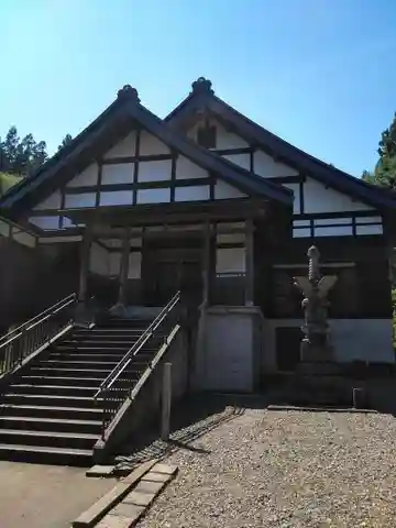 寛益寺の本殿・本堂