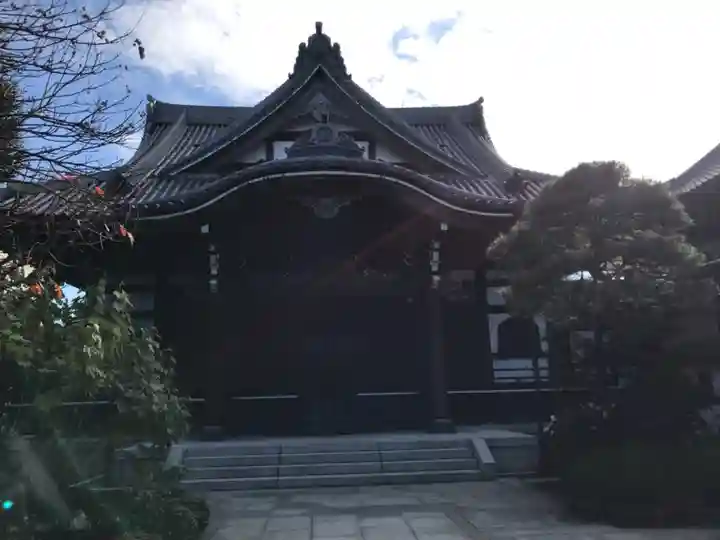 立法寺の本殿・本堂