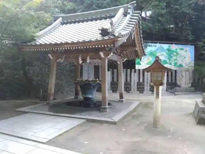 石鎚神社 口之宮 本社の手水舎