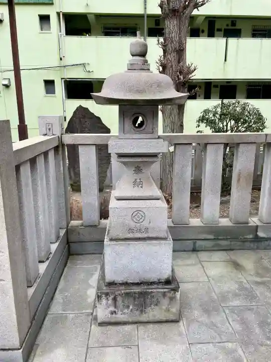 七倉稲荷神社の{uncategorized: "未分類", other: "その他", undefined: "問題あり", building: "その他建物", grave: "お墓", sacred_gate: "鳥居", guardian: "狛犬", statue: "像", buddha: "仏像", history: "歴史", nature: "自然", garden: "庭園", animal: "動物", pagoda: "塔", temizu: "手水舎", mountain_gate: "山門・神門", sanctuary: "本殿・本堂", subordinate: "末社・摂社", art: "芸術", scenery: "景色", jizo: "地蔵", ema: "絵馬", goshuin: "御朱印", omikuji: "おみくじ", items: "授与品その他", amulet: "お守り", goshuincho: "御朱印帳", eats: "食事", festival: "お祭り", votive_dance: "神楽", shichigosan: "七五三参", wedding: "結婚式", experience: "体験その他", initially: "初詣", around: "周辺", anti_infection: "感染症対策"}