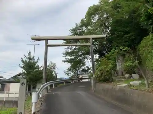 内外神社の鳥居