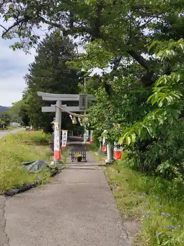 高司神社〜むすびの神の鎮まる社〜の鳥居